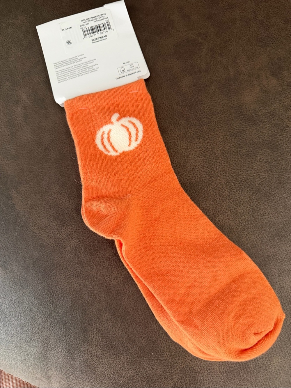 NEW-Pumpkin Socks - Picture 2 of 2